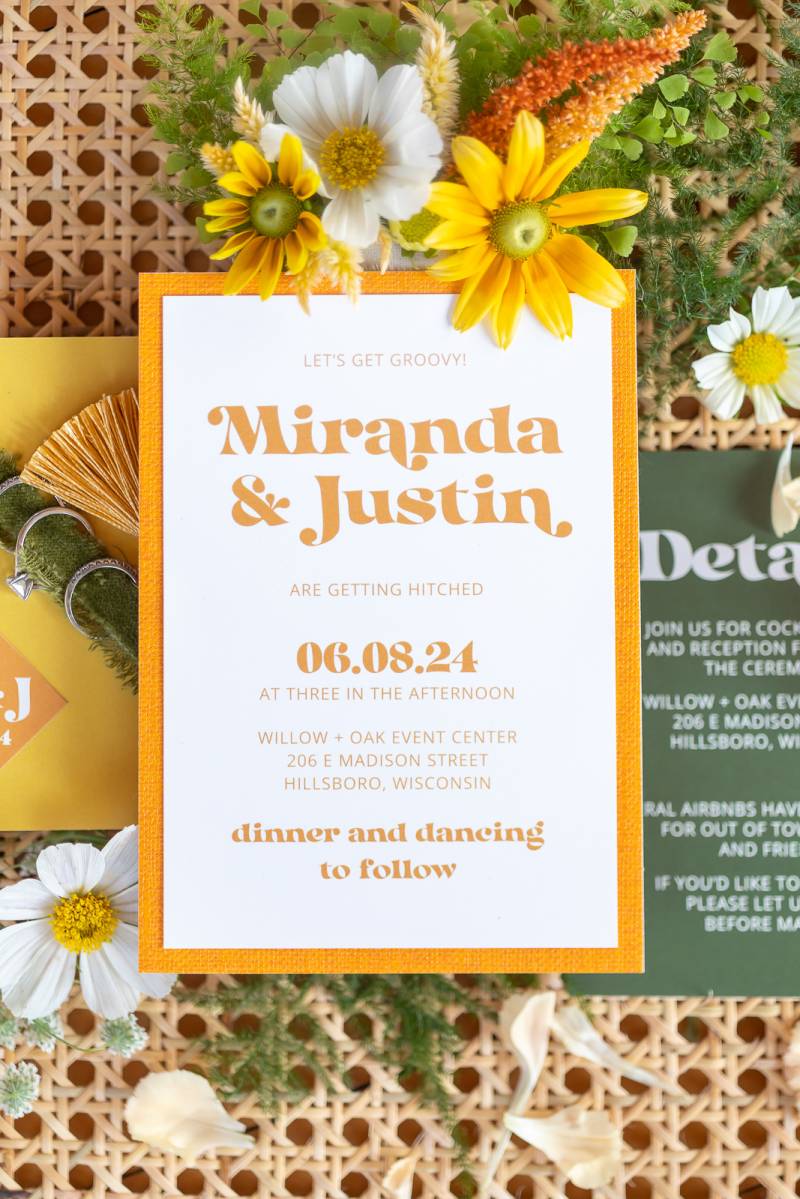 A CHEERFUL ELEVATED BOHO WEDDING DESIGN WITH '70S VIBES AT WILLOW + OAK