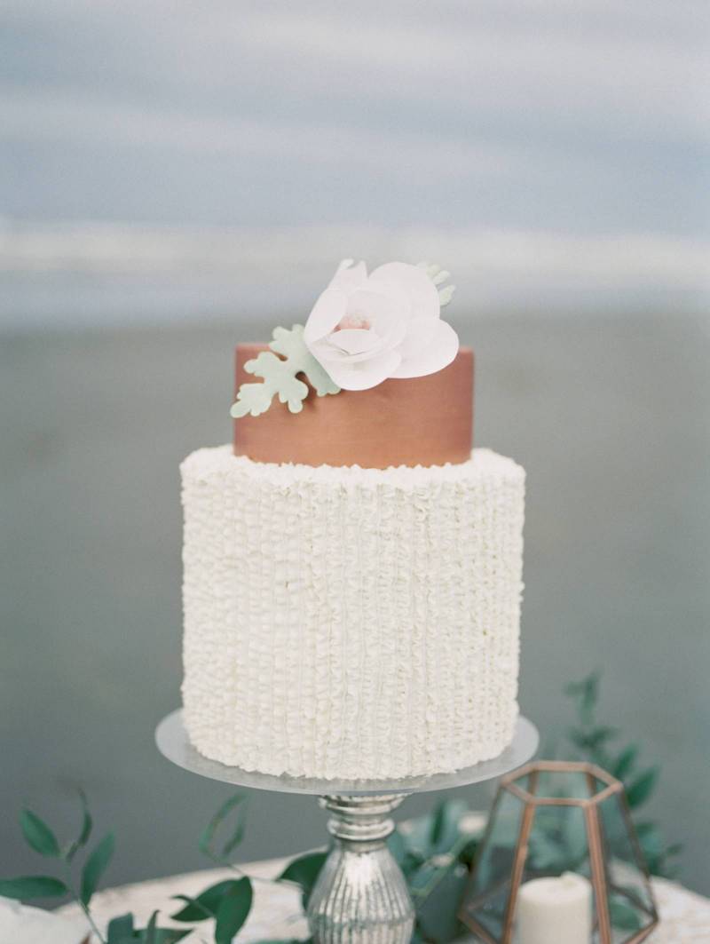 wedding cake, white cake, two-tier cake, rose gold cake, organic, rustic, bohemian