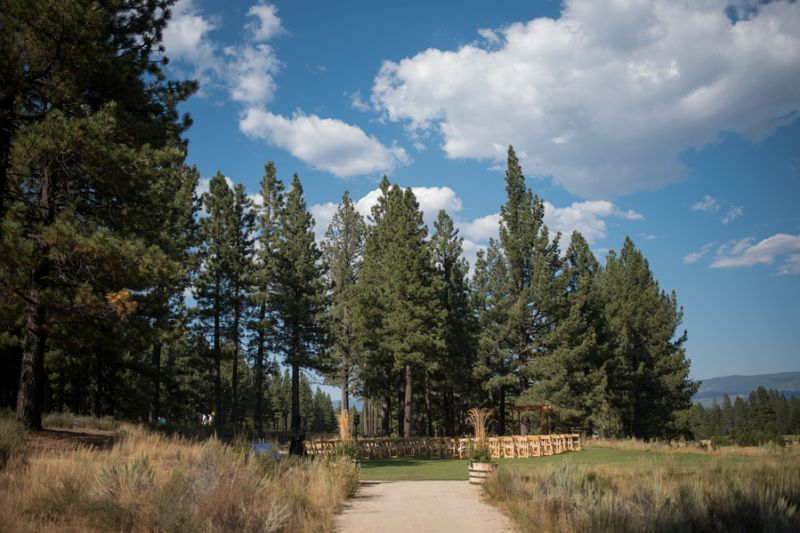 Gaynor_Ramey_DaveShillingPhotography_TahoeMountainClubWeddingLeyaandChris115_low