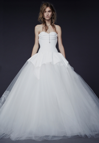 Gorgeous And Edgy Vera Wang Wedding Gowns United States Gallery Item 9