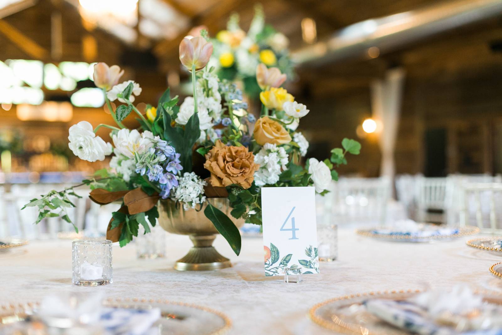 Elegant Luxurious Floral Centerpiece