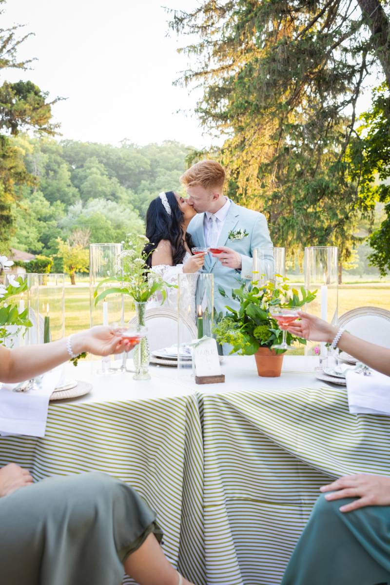 A SOFT SAGE + PISTACHIO GREEN GARDENINSPIRED WEDDING DESIGN WITH