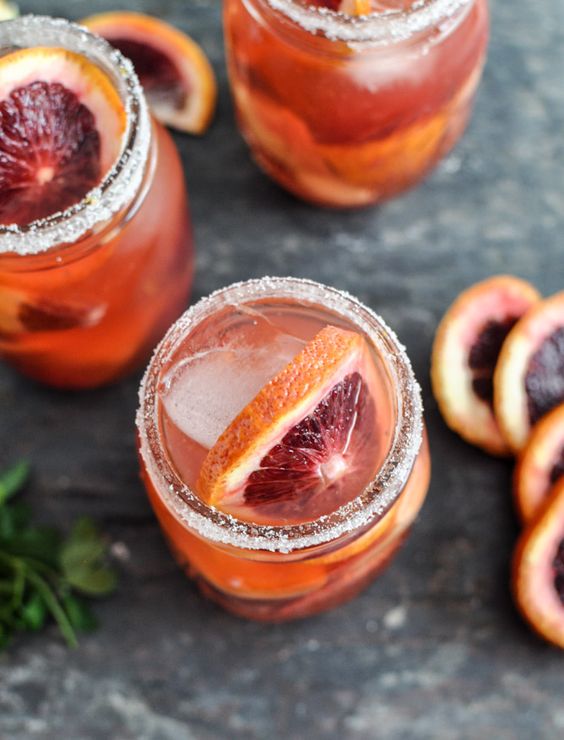 Fun Drinks to Put on a Cocktail Hour List