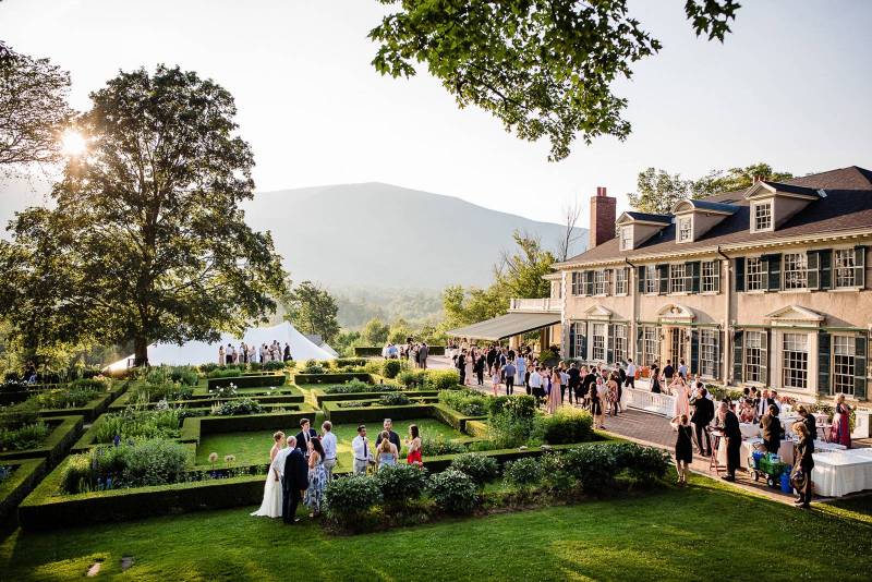 Outdoor wedding cocktail hour at Hildene by Hannah Photography