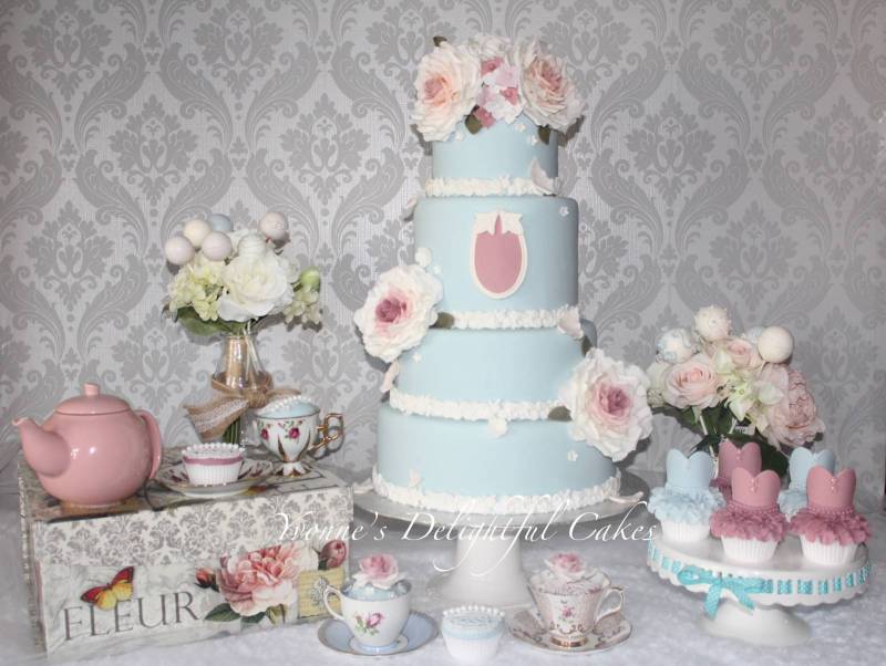 blue wedding cake