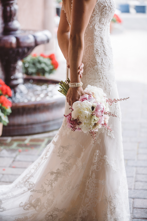 Morris_Nybo_Jacquelynn_Brynn_Photography_TsillanChelanWedding028_low