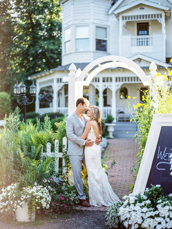 Sun-Drenched Romantic Post Wedding Shoot