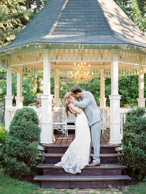 Sun-Drenched Romantic Post Wedding Shoot