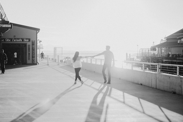 Classic Downtown Seattle Sunset Engagement