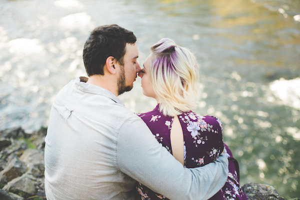 Riverside Picnic Engagement In Spokane