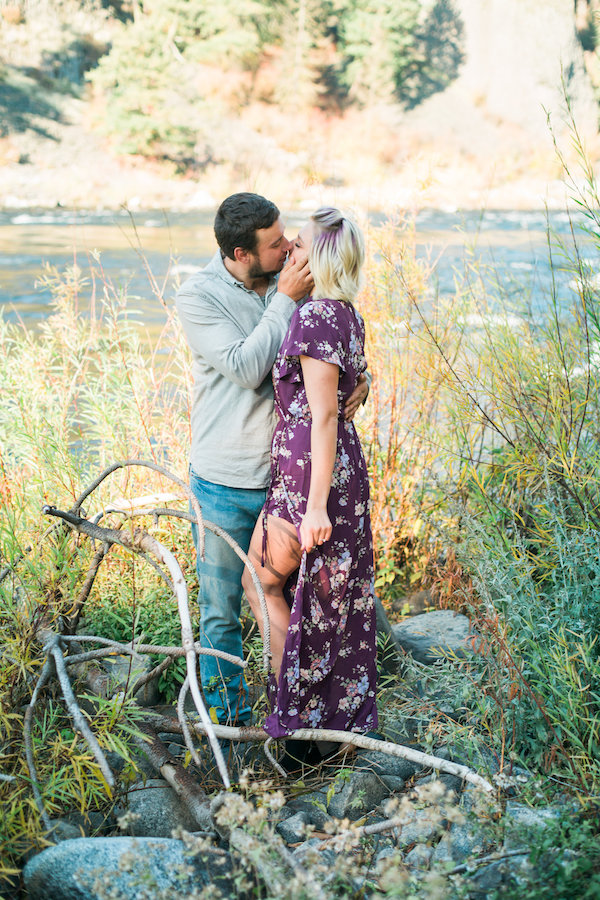 Riverside Picnic Engagement In Spokane