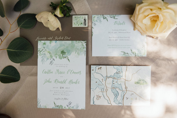 Cheery, Romantic Spring Bellevue Wedding on Apple Brides
