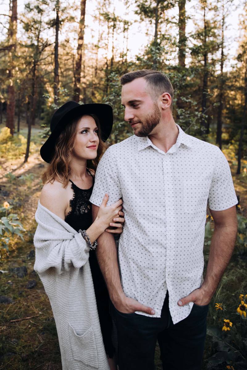 Stylish Riverside Engagement At Bowl And Pitcher on Apple Brides