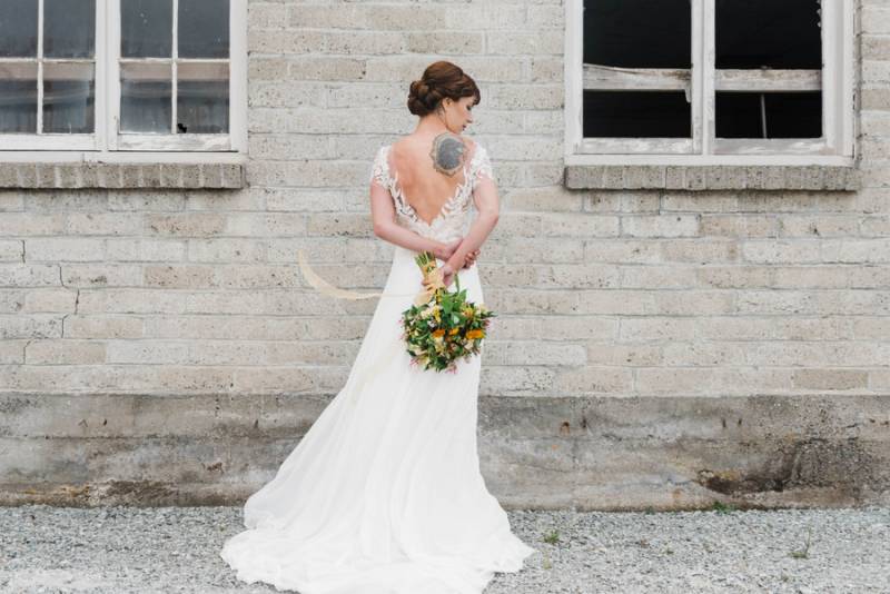 Fresh and Fun Farm Wedding Inspiration on Apple Brides
