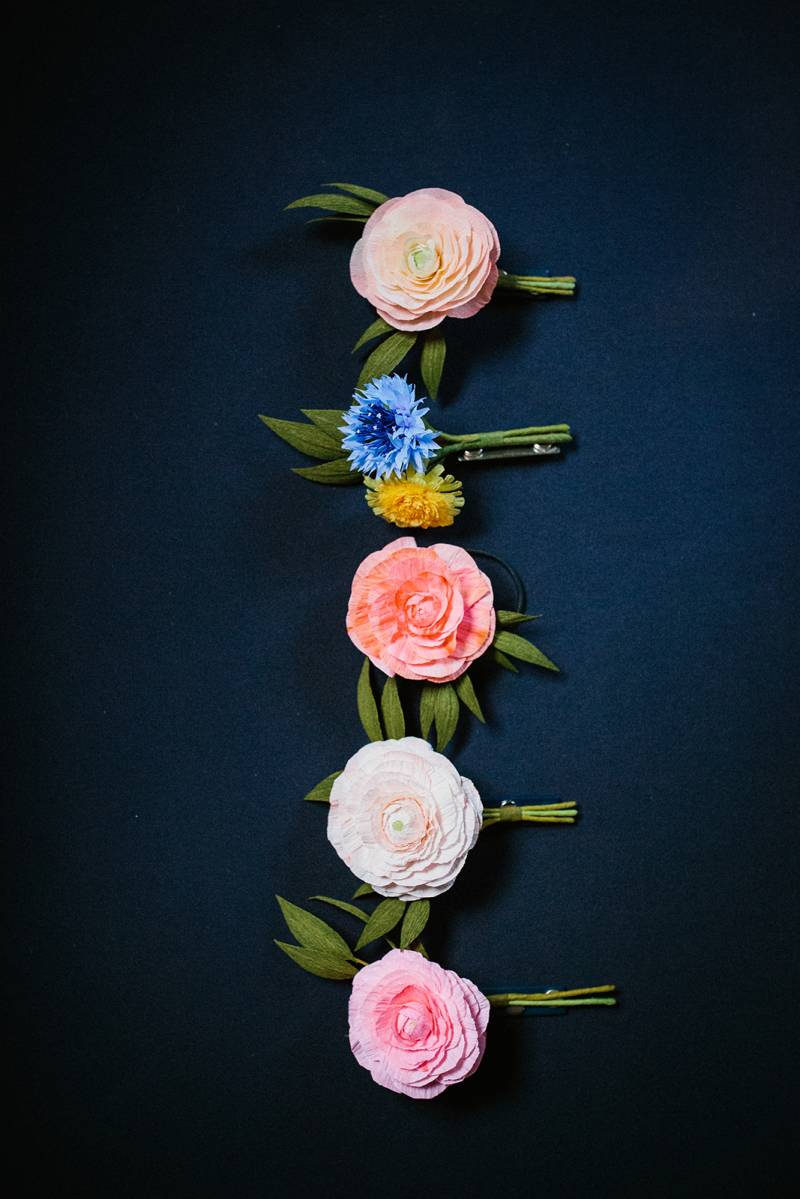 Fun + Colorful DIY Wedding in Yakima on Apple Brides