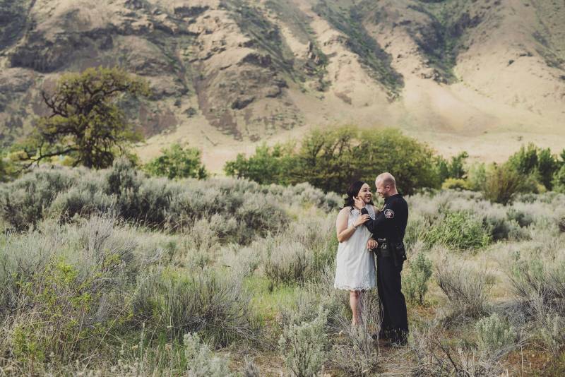 Yakima Engagement on Apple Brides