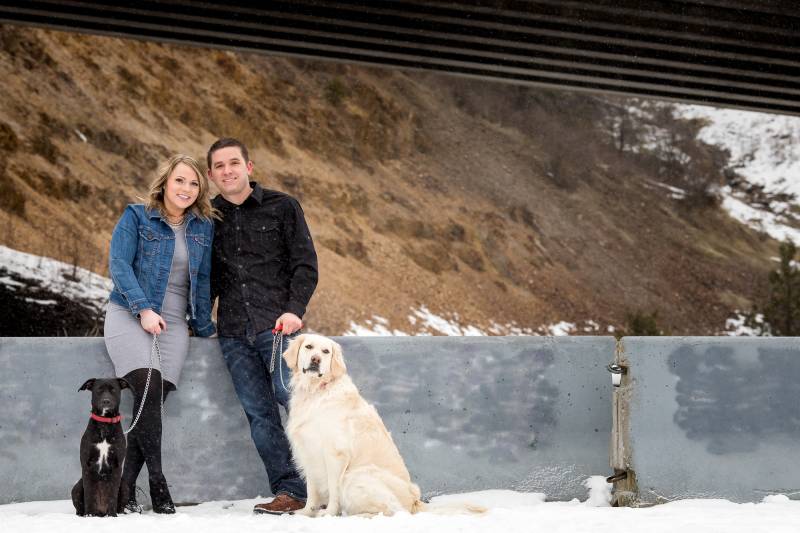 Snowy Coeur d'Alene Engagement Session on Apple Brides