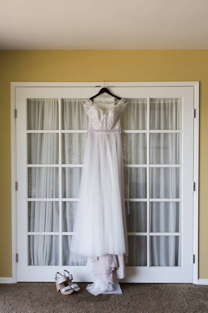 Elegant Garden Wedding in Seattle on Apple Brides