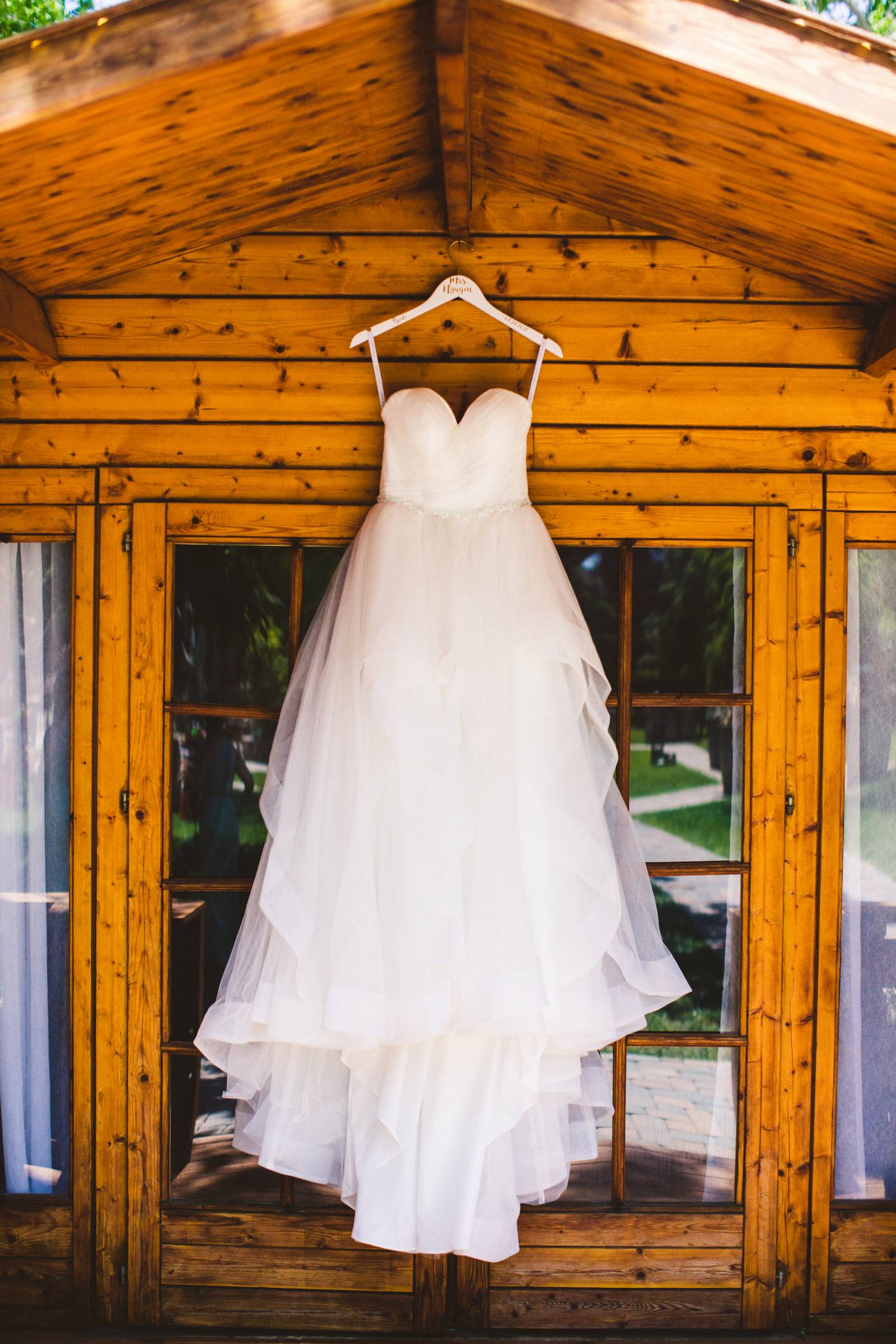 A Classic Bride's Dress - Adventure Inspired Weding | The Wedding Standard