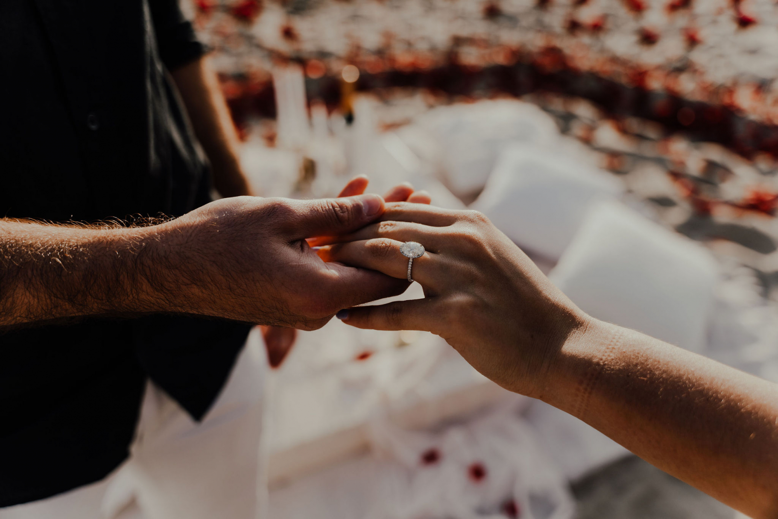 beach, engagement, roses, ring, pillows, candles