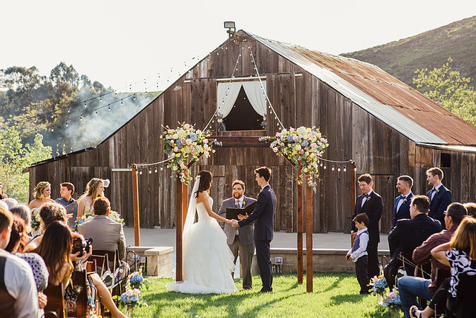 barn, ceremony, flowers, bride, groom