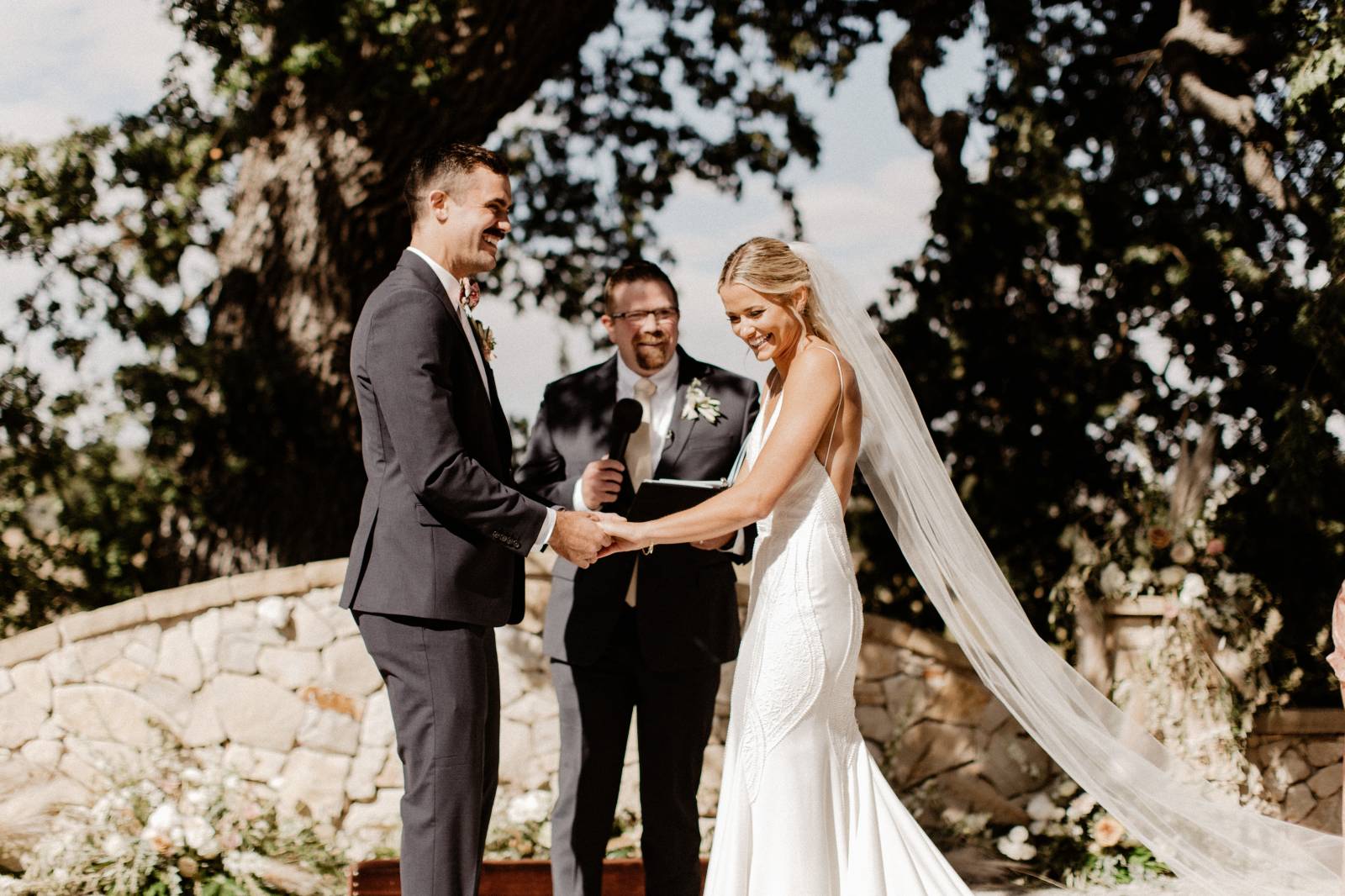 bride, groom, dress, suit, alter