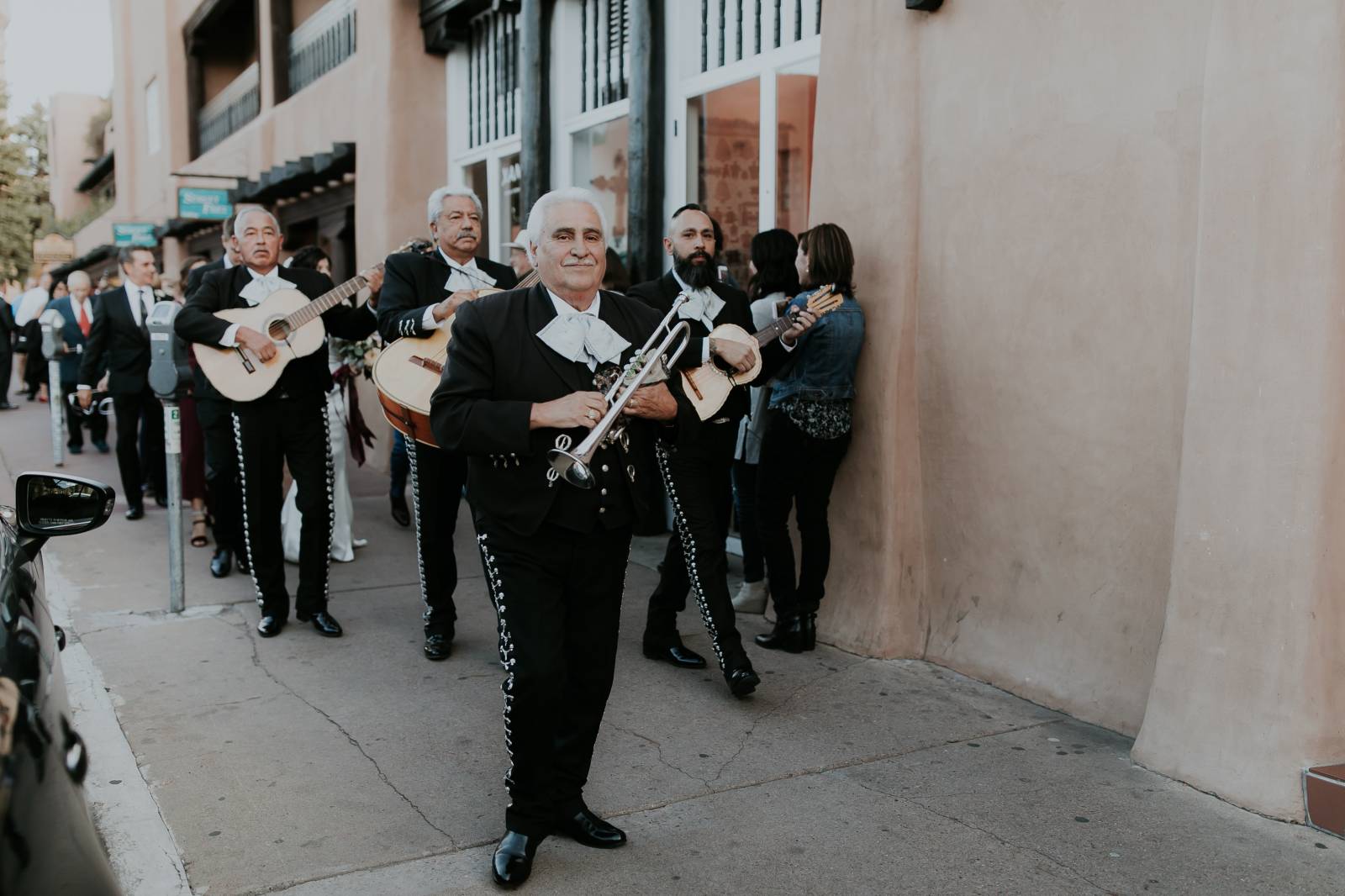 Santa Fe mariachi band playing for wedding