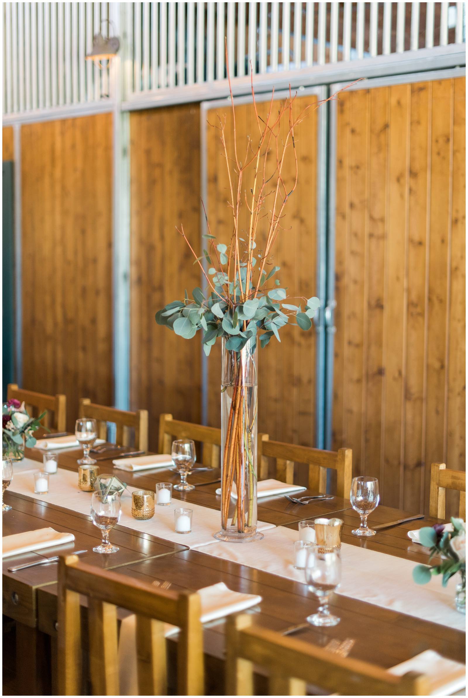 simple green and gold wedding reception decor