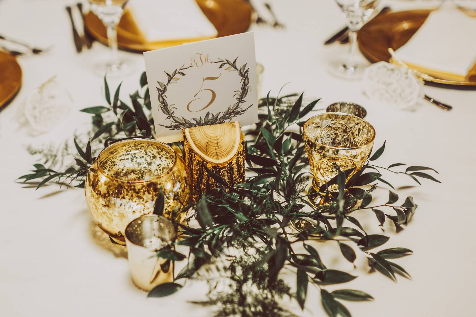 classic gold and green wedding reception table decor | wedding inspiration planned by Umbrella Event