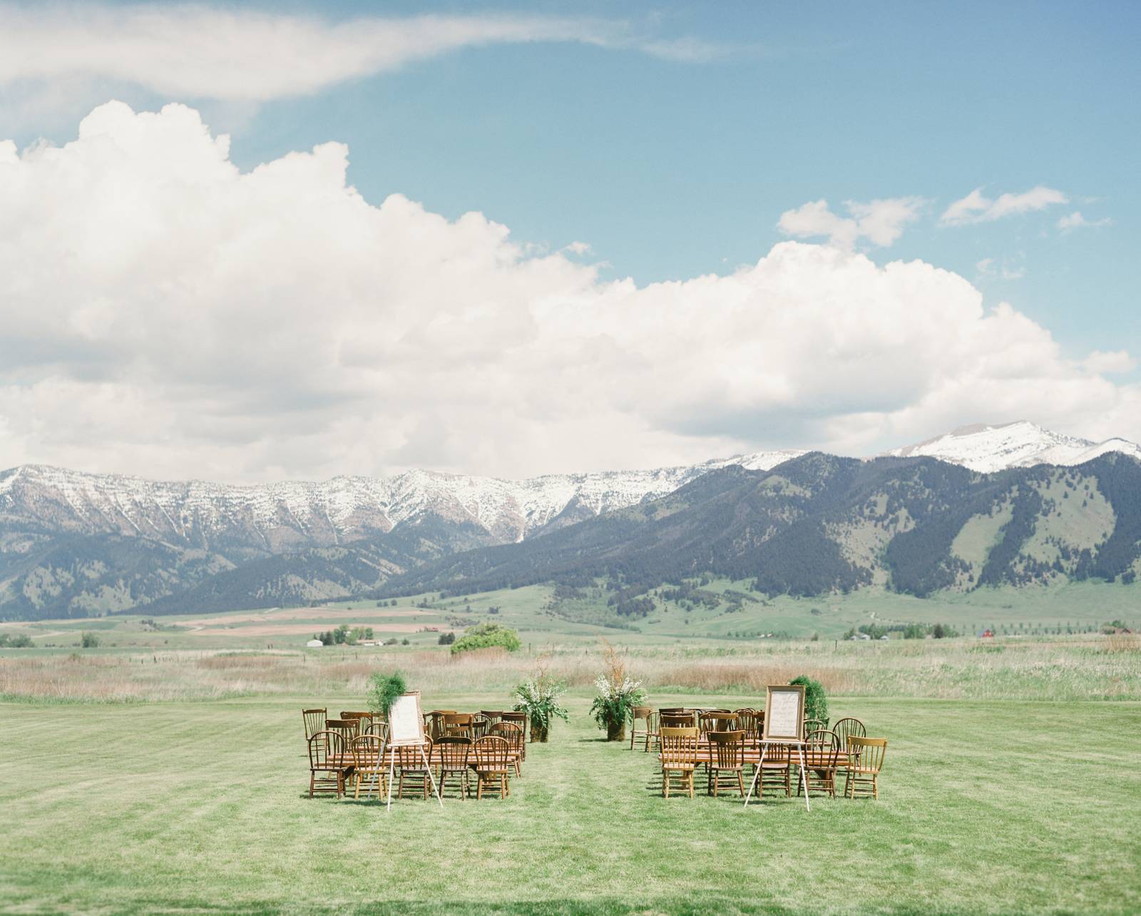 outdoor wedding ceremony | Big Yellow Barn | Montana wedding venue