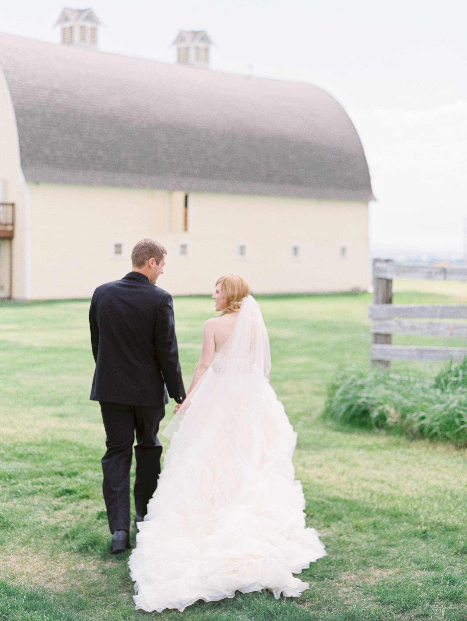 bride and groom | Montana wedding at the Big Yellow Barn