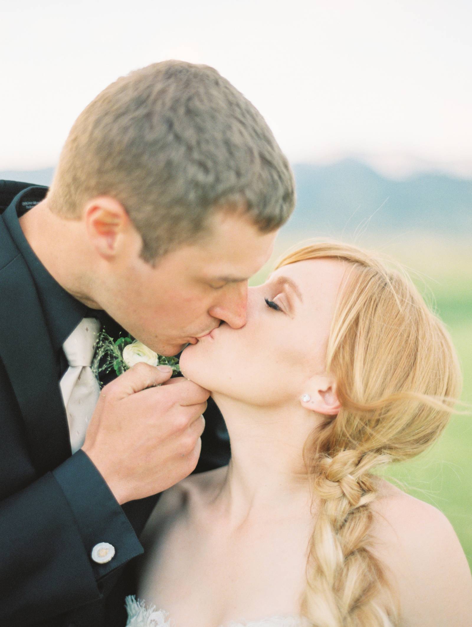 bride and groom | Montana wedding at the Big Yellow Barn