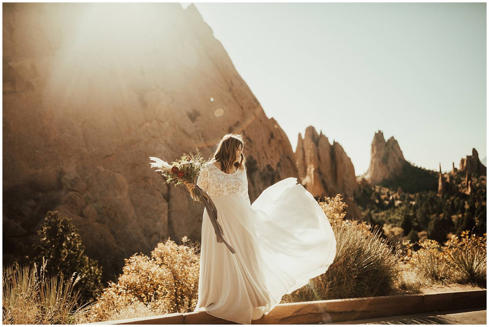 natural bohemian bridal portrait | Colorado Springs wedding | Garden of the Gods