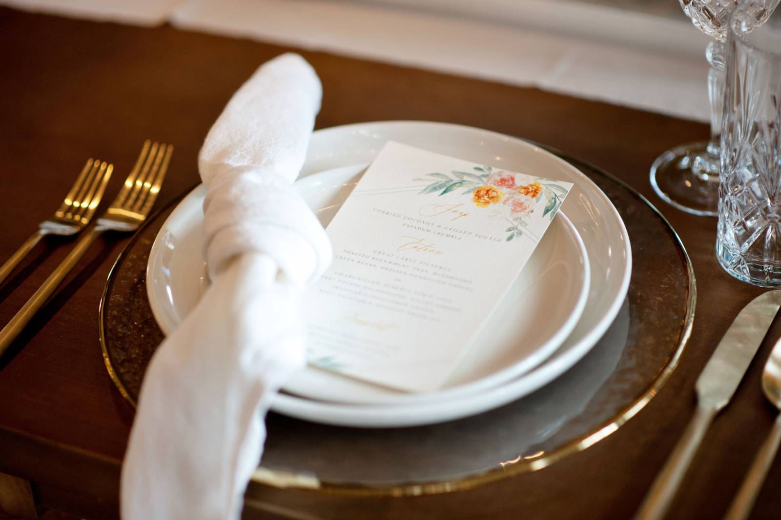simple wedding reception place setting inspiration