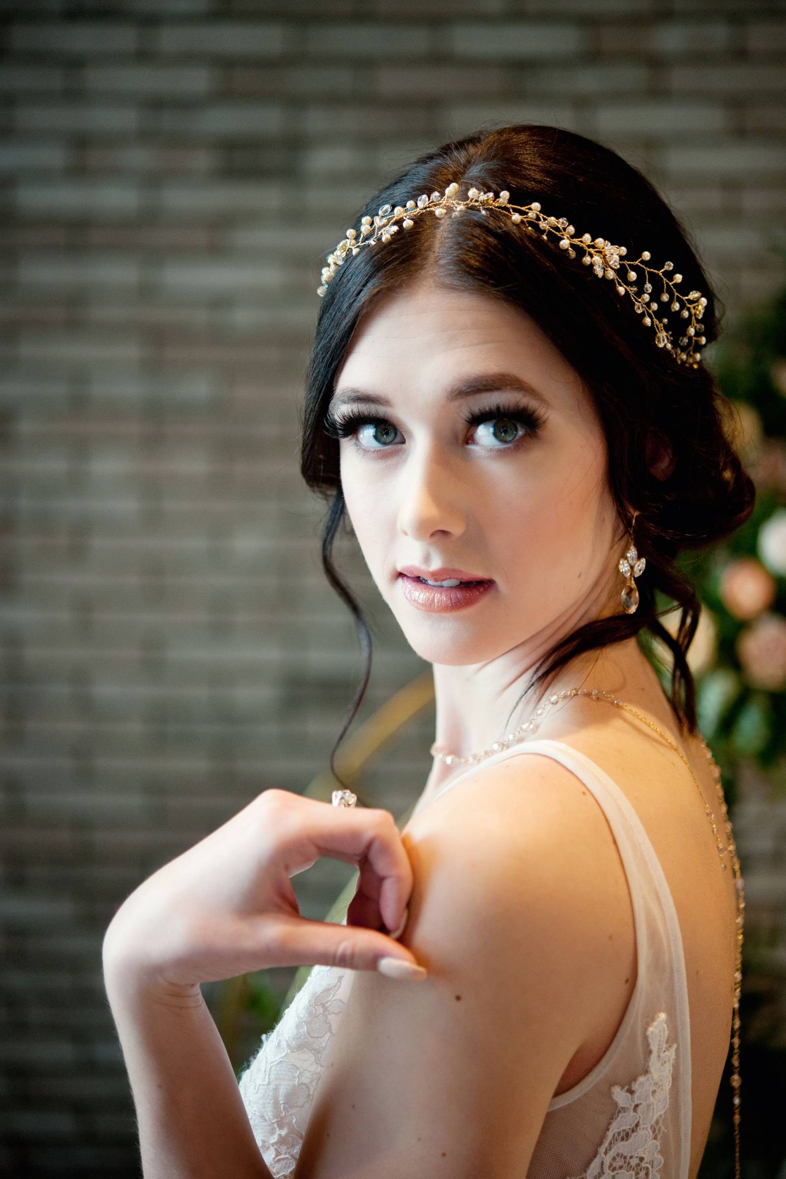 romantic and elegant bride style | hair and makeup inspiration
