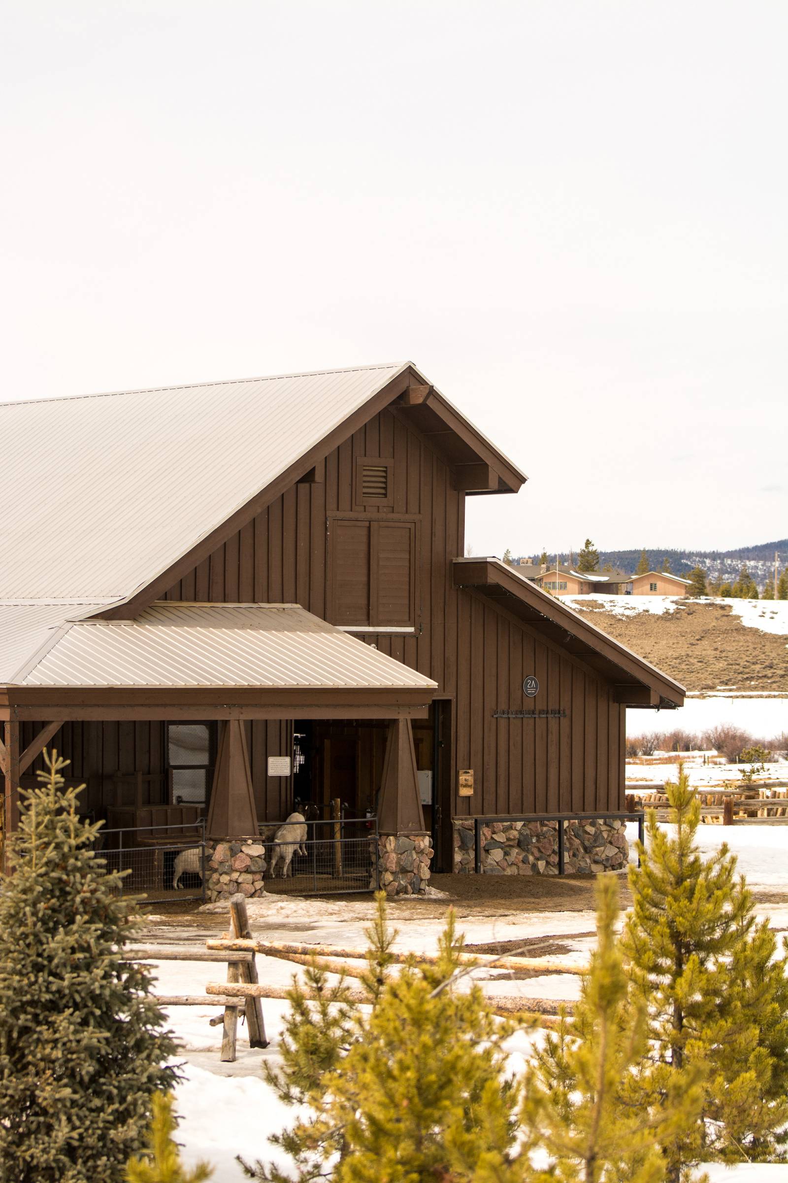 Devil's Thumb Ranch Resort and Spa | Colorado wedding venue