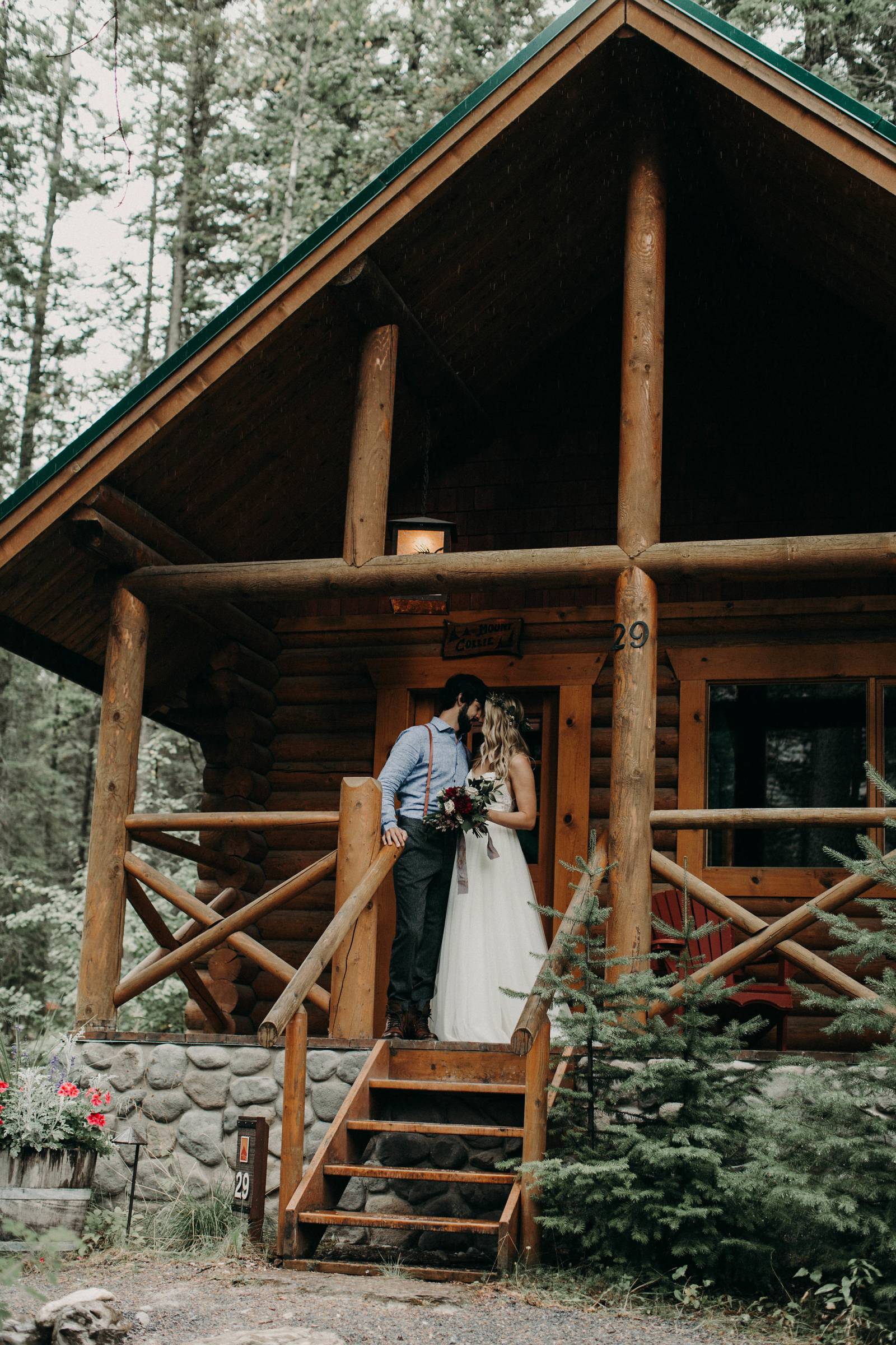 elopement portrait captured by Alberta wedding photographer, Michelle Larmand Photography