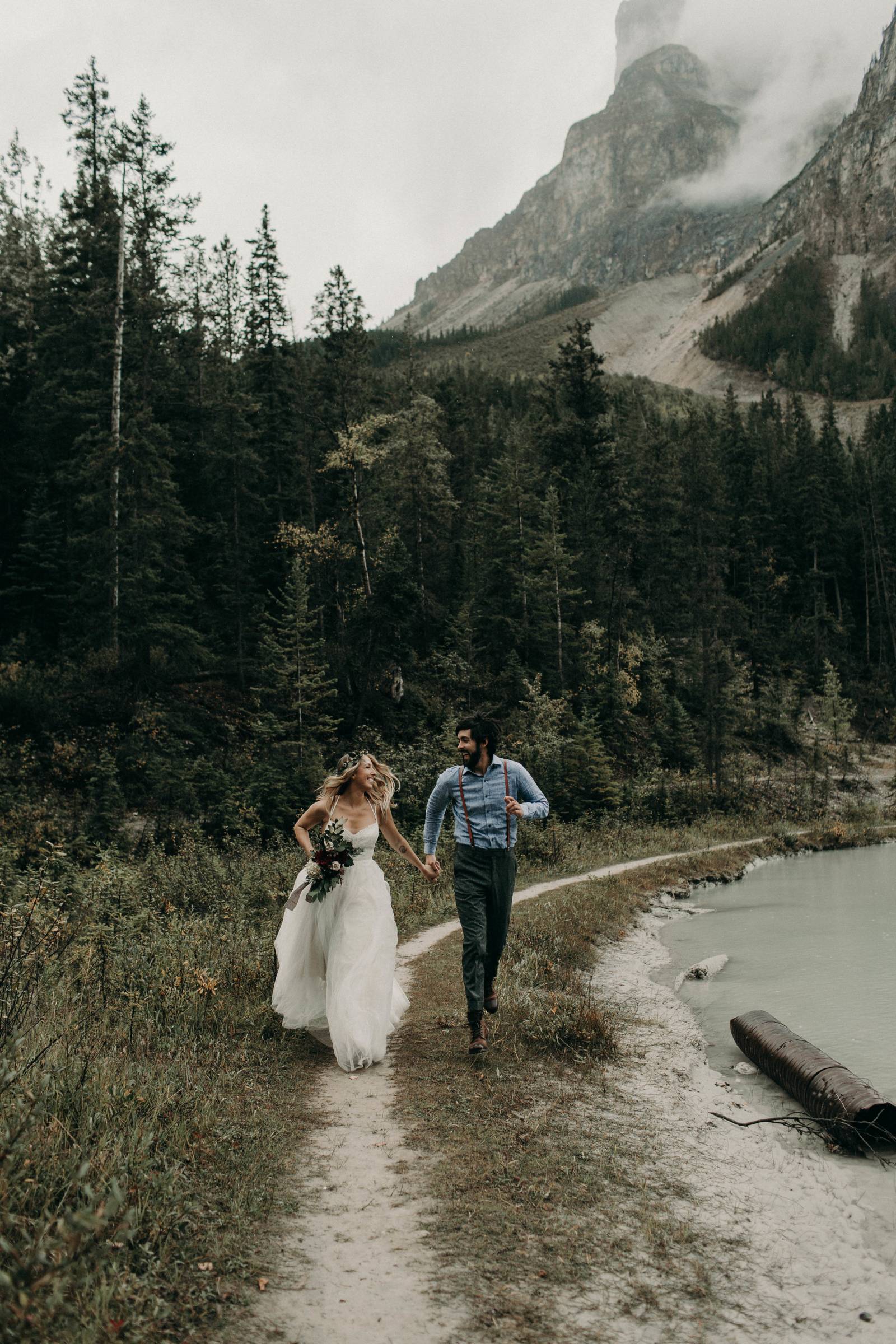 elopement portrait in the forest captured by Alberta wedding photographer, Michelle Larmand Photogra