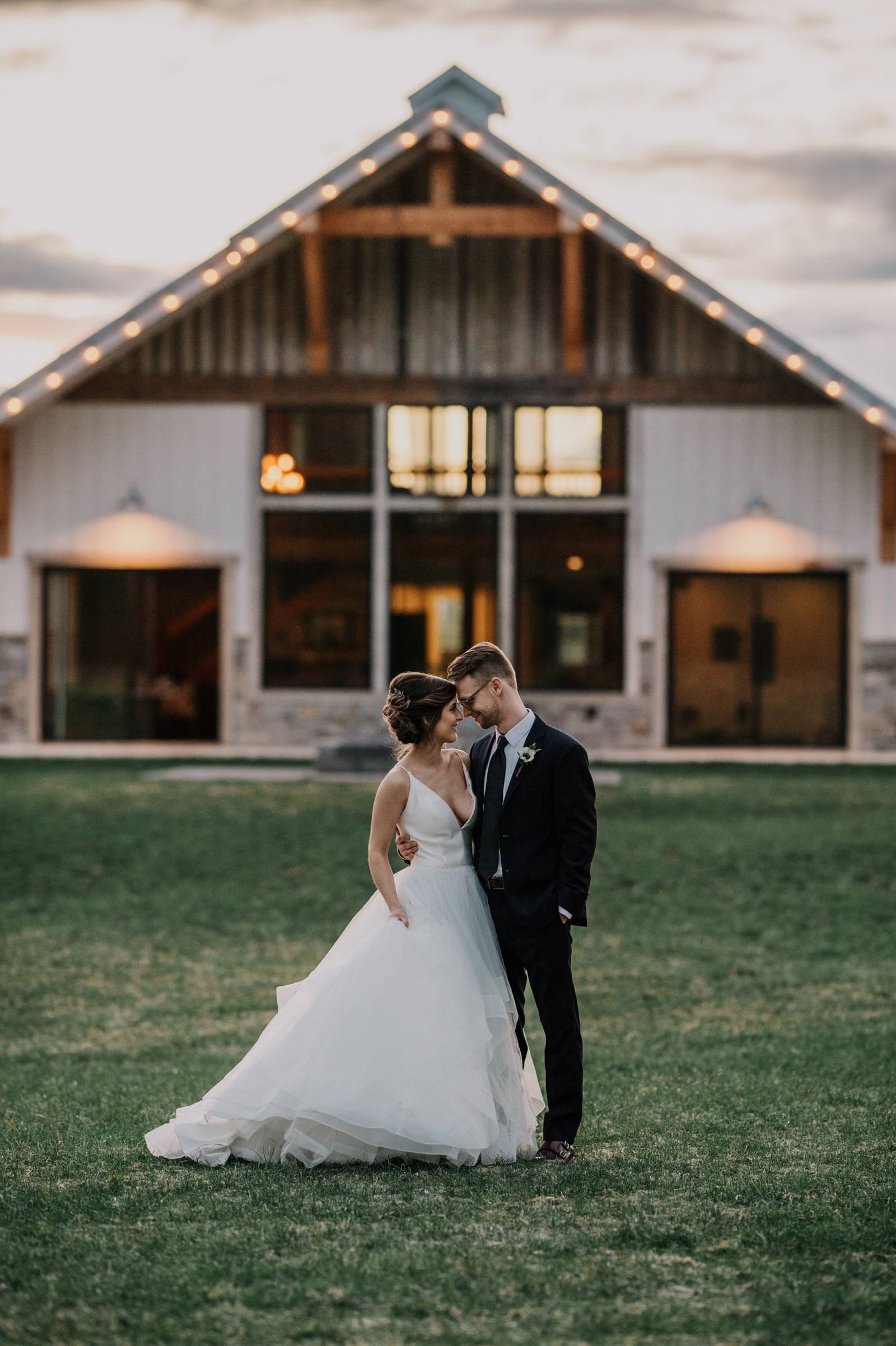 bride and groom portrait captured by Honeybee Weddings | Montana styled shoot