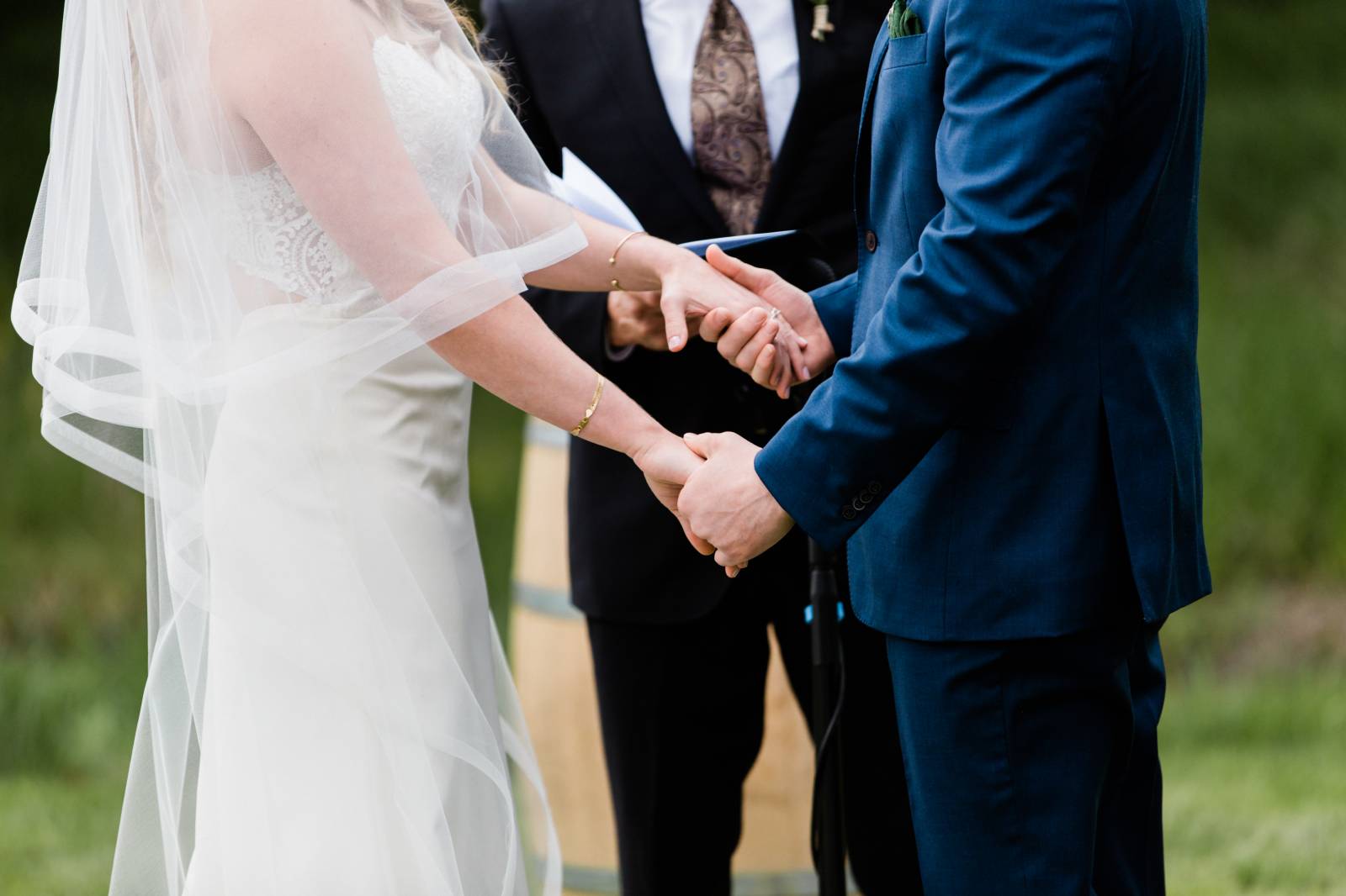 Montana barn wedding inspiration | wedding ceremony