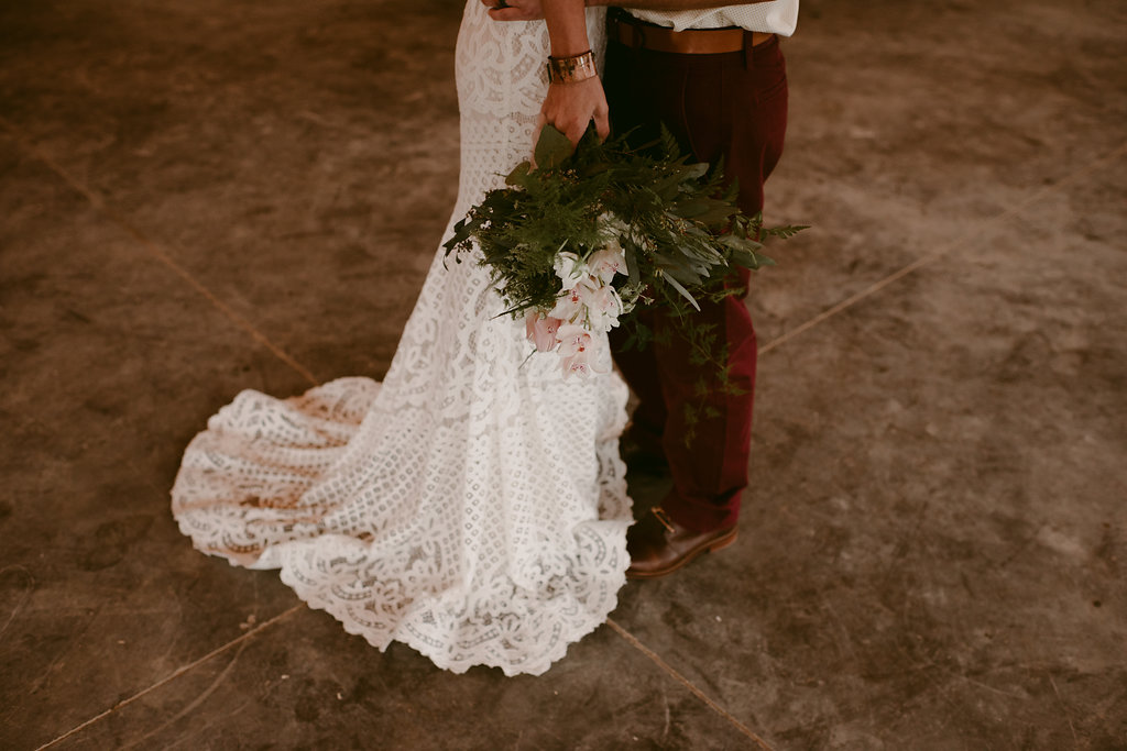 bride and groom style | wedding planned and styled by Champagne & Linen