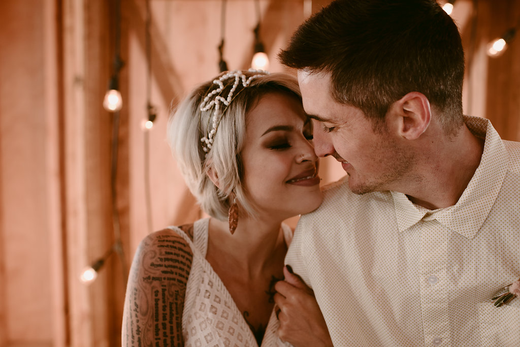 wedding portrait of bride and groom | wedding planned and styled by Champagne & Linen