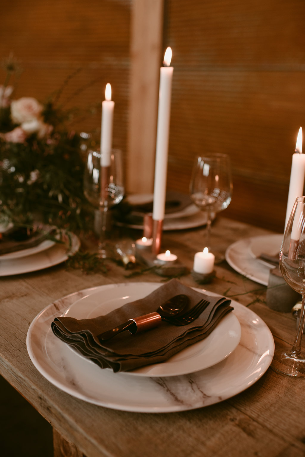 copper wedding decor inspiration | wedding planned and styled by Champagne & Linen