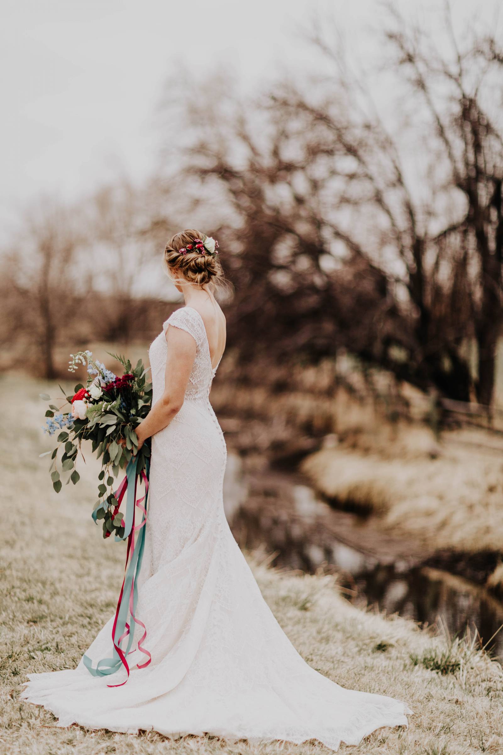 Simply Chic Wedding Inspiration | bride style