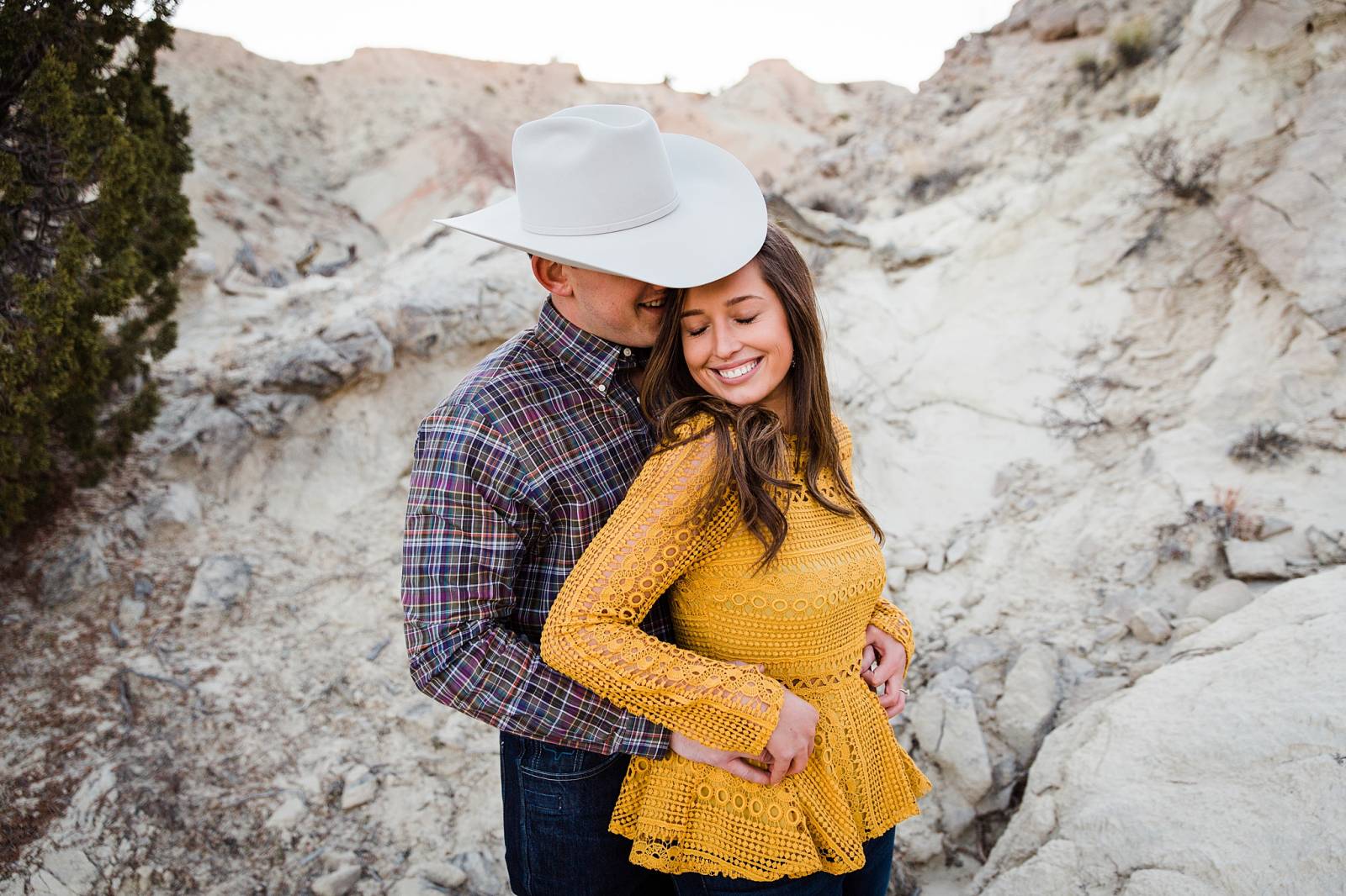 Southwestern summer engagement inspiration captured by New Mexico Wedding Photographer, Arielei Kinz