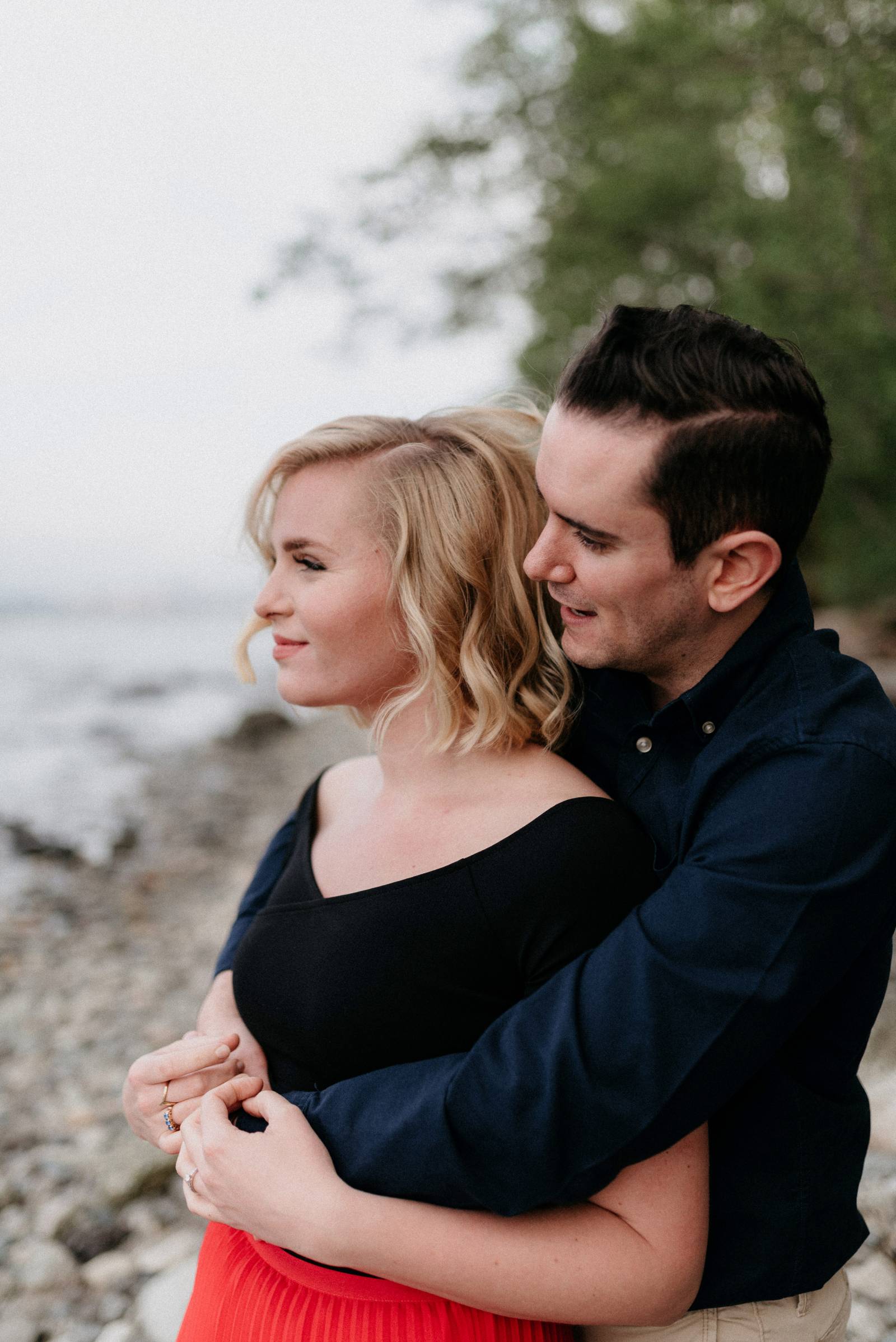 Acadia Beach engagement photo session captured by wedding photographer Hennygraphy