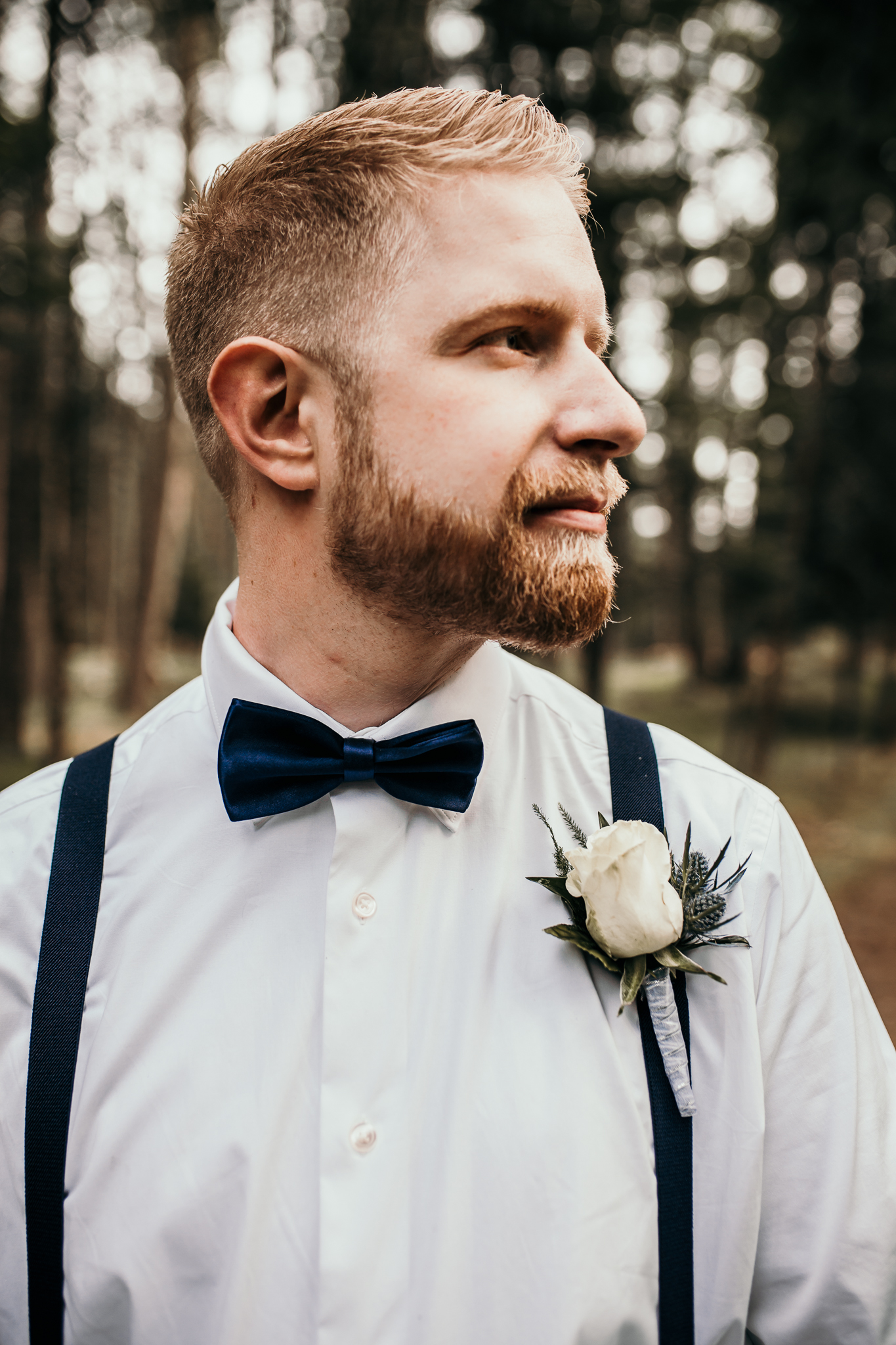 woodsy Idaho outdoor elopement inspiration | wedding groom style