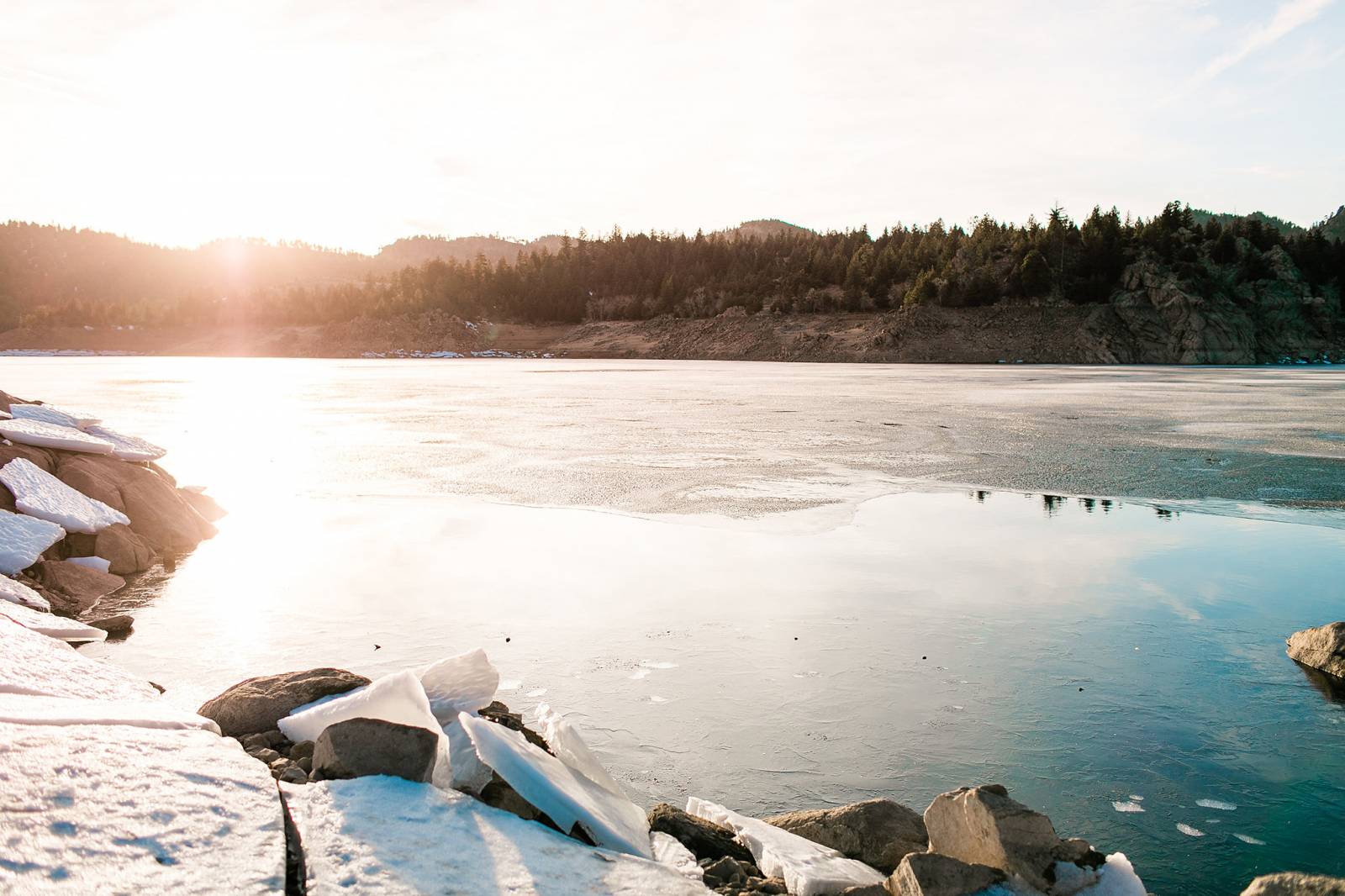 Gross Reservoir Engagement session with wedding photographer Jennifer Elle Photography | Colorado in