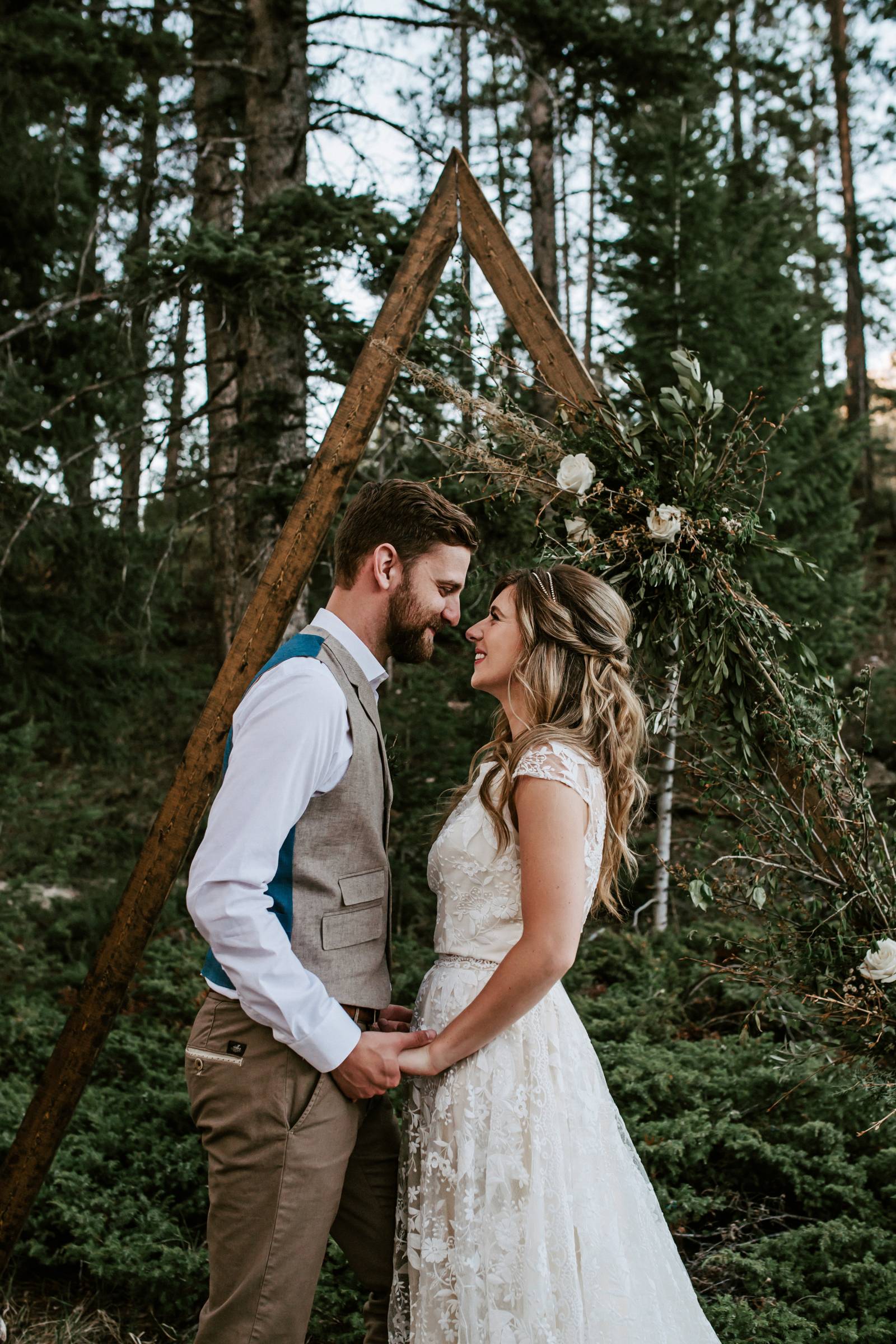 vintage wedding inspiration at Creekside Villa in Canmore | bride and groom