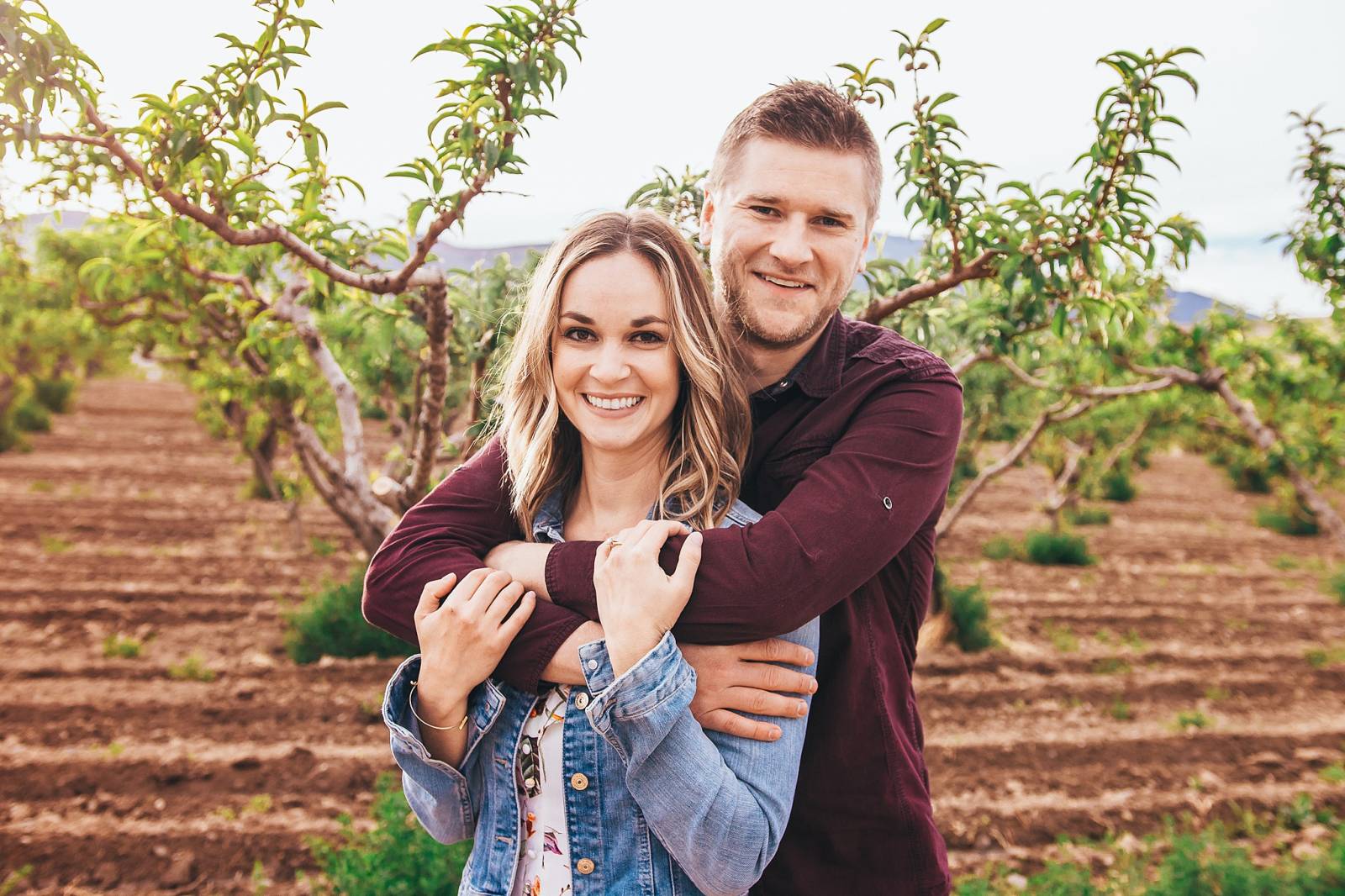 Colorado engagement photo session captured by Grand Junction Wedding Photographer, Carved Tree Photo